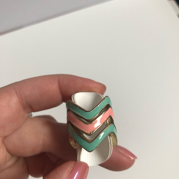 Jewelmint Chevron Stackable Rings + Mixed metal - Picture 2 of 8